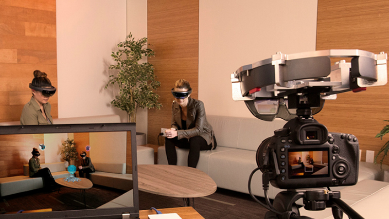 Microsoft HoloLens 'Spectator View' Rig Lets You Record AR Experience