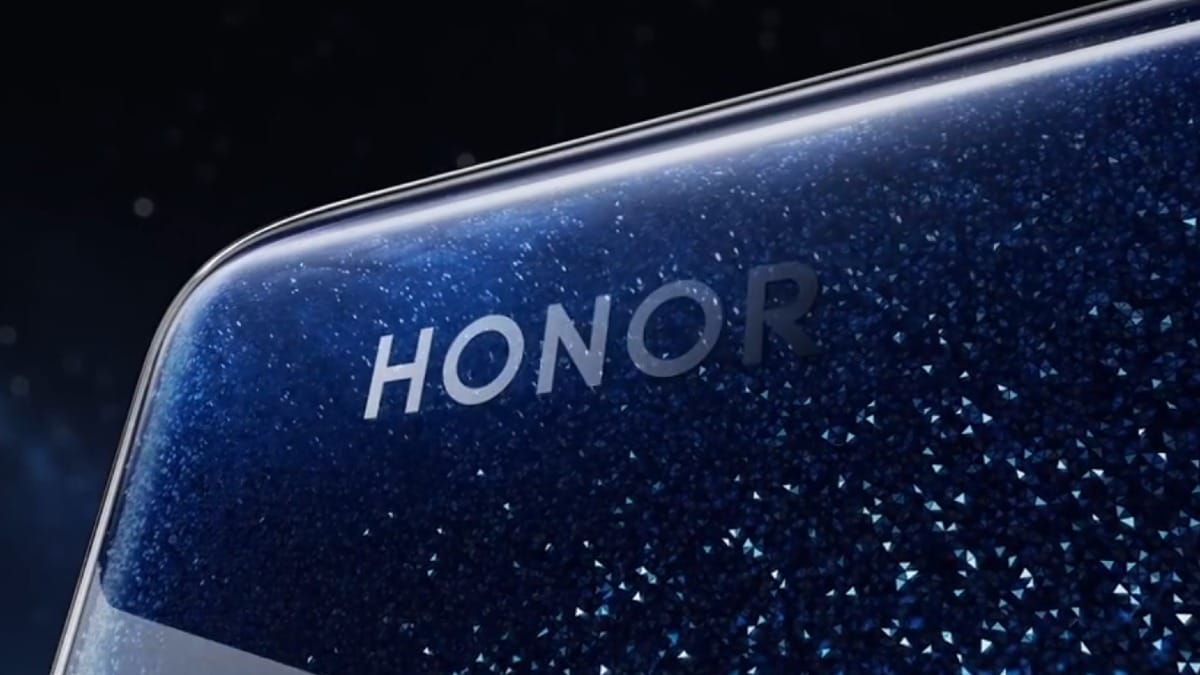 Honor's Latest Patent Hints at a Multi-Directional Foldable Device