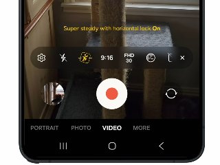 Samsung Galaxy S25 Series Could Get Galaxy S26&rsquo;s Horizontal Lock Camera Feature With One UI 9 Update