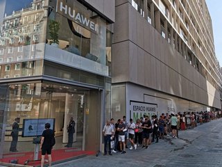 Huawei Opens Largest Flagship Store Outside China in Madrid