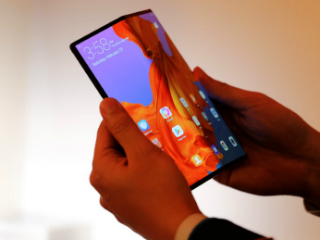 Corning Working on Truly Bendable Glass for Foldable Phones
