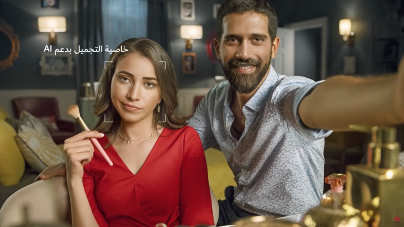 Huawei Spotted Using a DSLR Camera to Fake Nova 3 Selfies