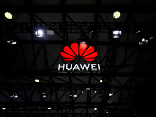 Huawei, ZTE to Face Tighter Restrictions Following Unanimous US Senate Vote