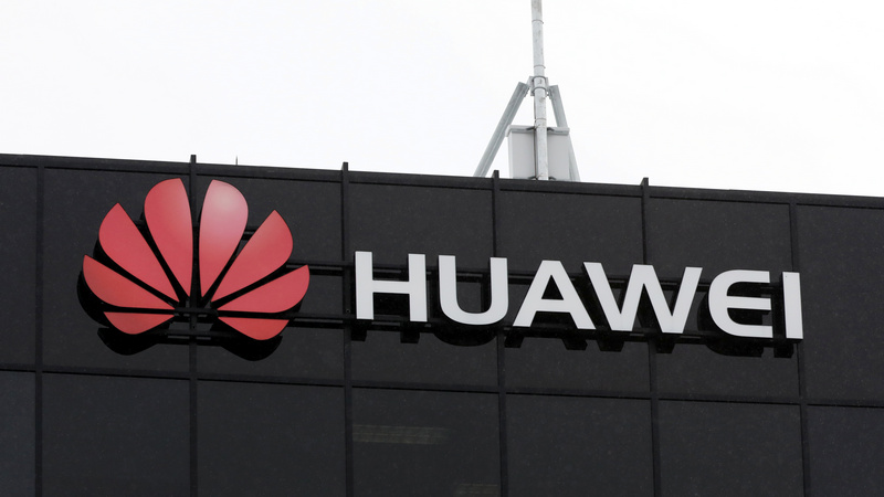 Mobile Network Operator's Body GSMA Considers Crisis Meeting Over Huawei