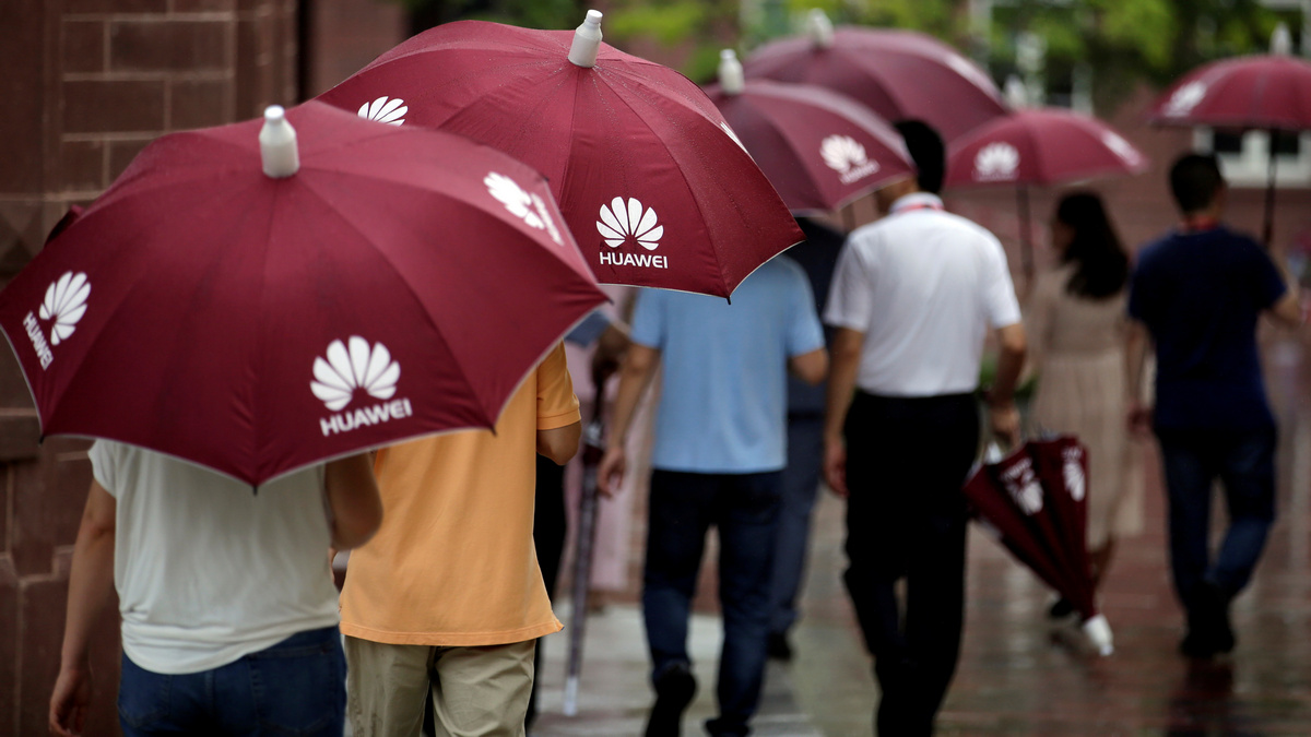 Huawei Denies Report That Orders to Key Suppliers Cut After US Blacklisting