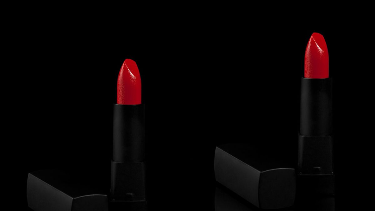 Myntra Diwali Sale 2025: Best Huda Beauty Lipsticks For Women