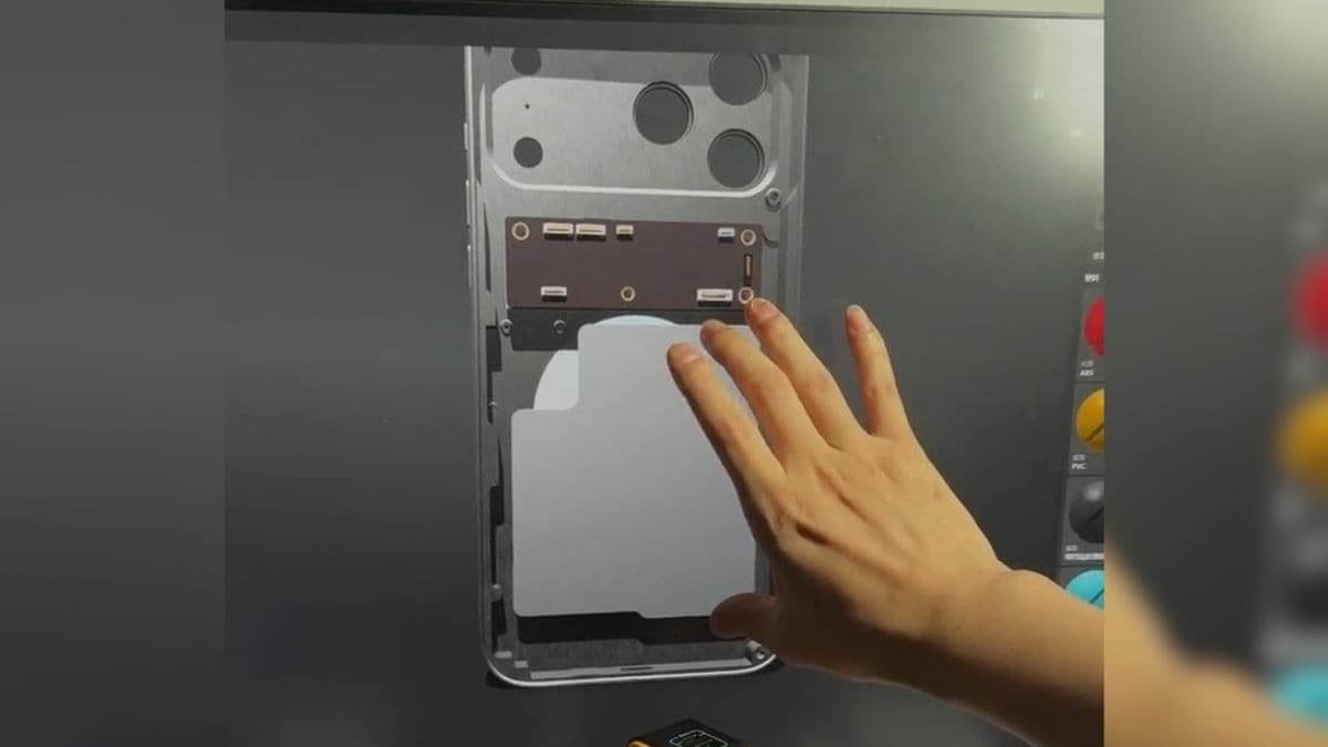 iPhone 17 pro max frame leak naver iPhone 17 Pro Max