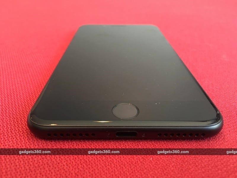 iPhone 7 Plus Unboxing Pictures