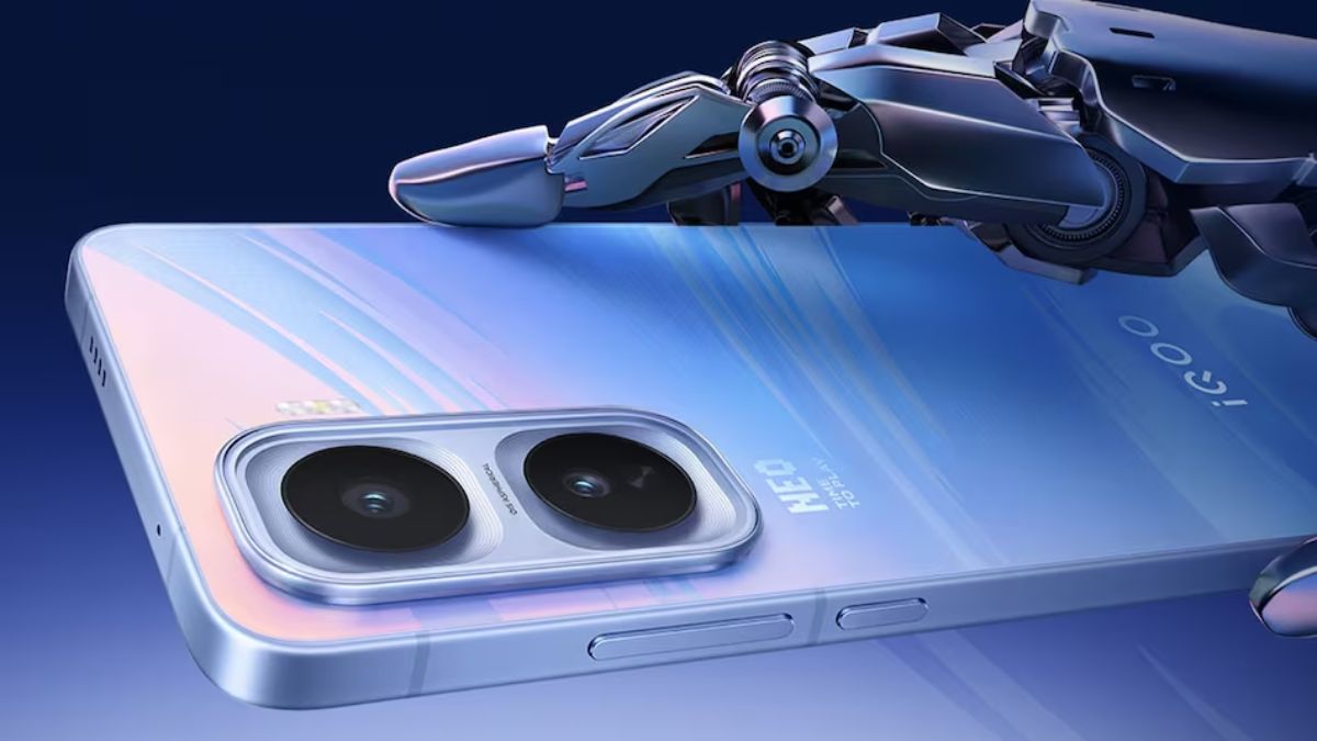 7,500mAh சார்ஜரே இல்லாத பேட்டரியா? புதிய iQOO Neo 11 மாடல் சும்மா தெறிக்குது!