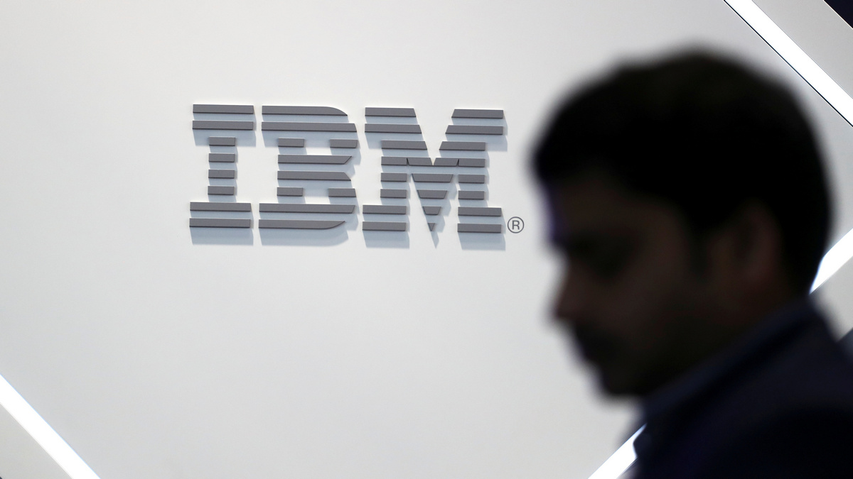 IBM to Break Up 109-Year Old Company to Focus on Cloud Growth