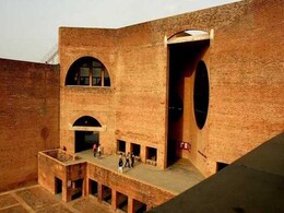 Amazon Top Recruiter of IIM-A Class of 2017, Makes Offers to 18 Graduates Amazon Top Recruiter of IIM-A Class of 2017, Makes Offers to 18 Graduates