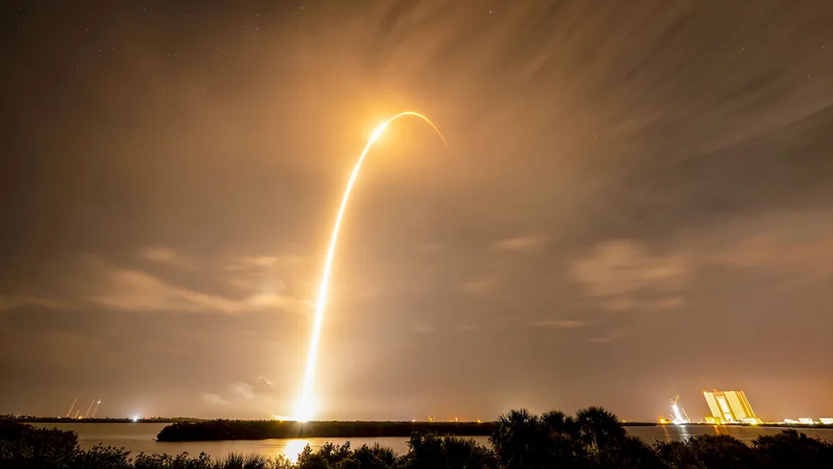 Space X Falcon Launches 29 Starlink Satellites on Star Wars Day from Florida