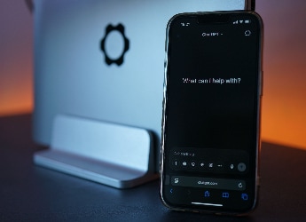 ChatGPT থেকেই ইমেল পড়া, লেখা, ও পাঠানোর সুবিধা পাবে Apple iCloud ব্যবহারকারীরা