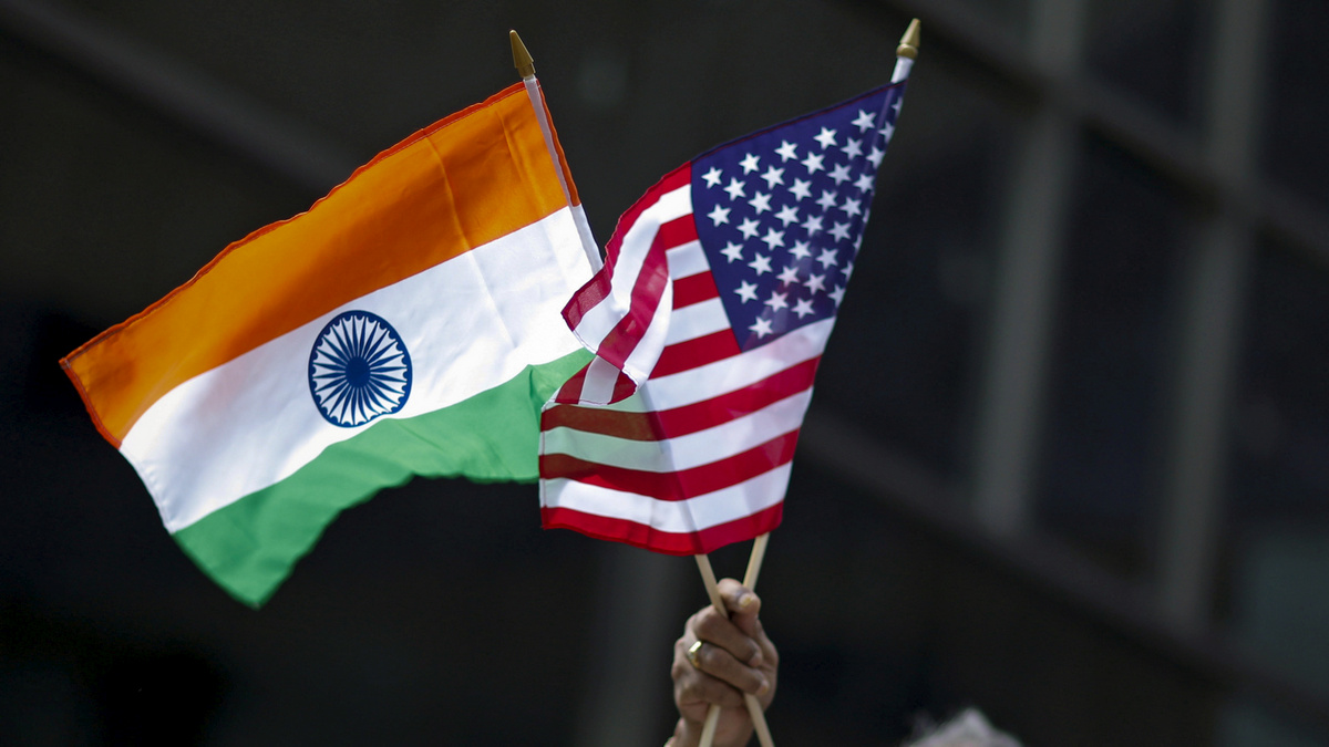 US Said to Have Told India It Is Mulling Caps on H-1B Visas to Deter Data Rules