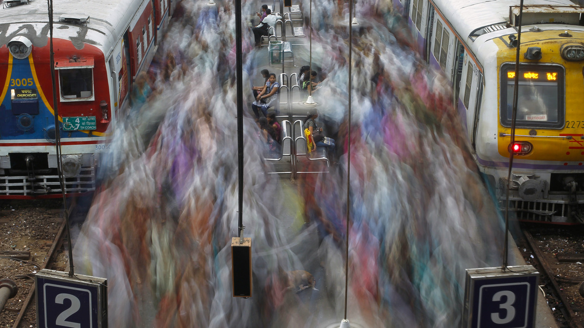 Indian Railways to Use Facial Recognition Amid Privacy Fears