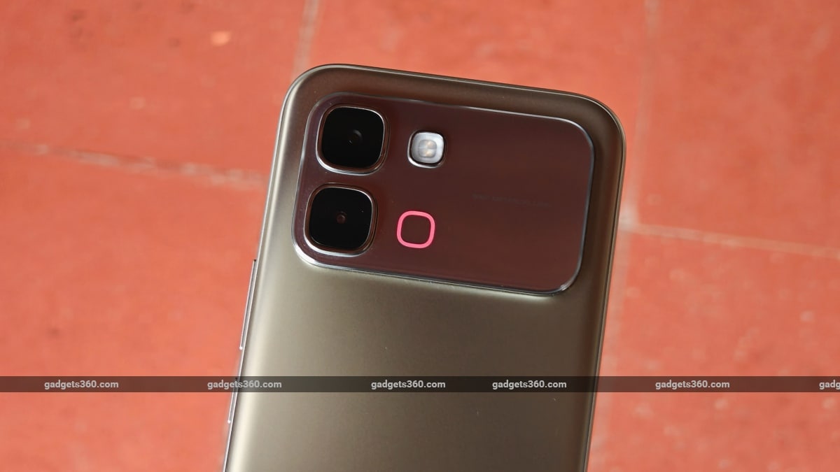 infinix note edge active halo light design gadgets 360 InfinixNoteEdge  Infinix