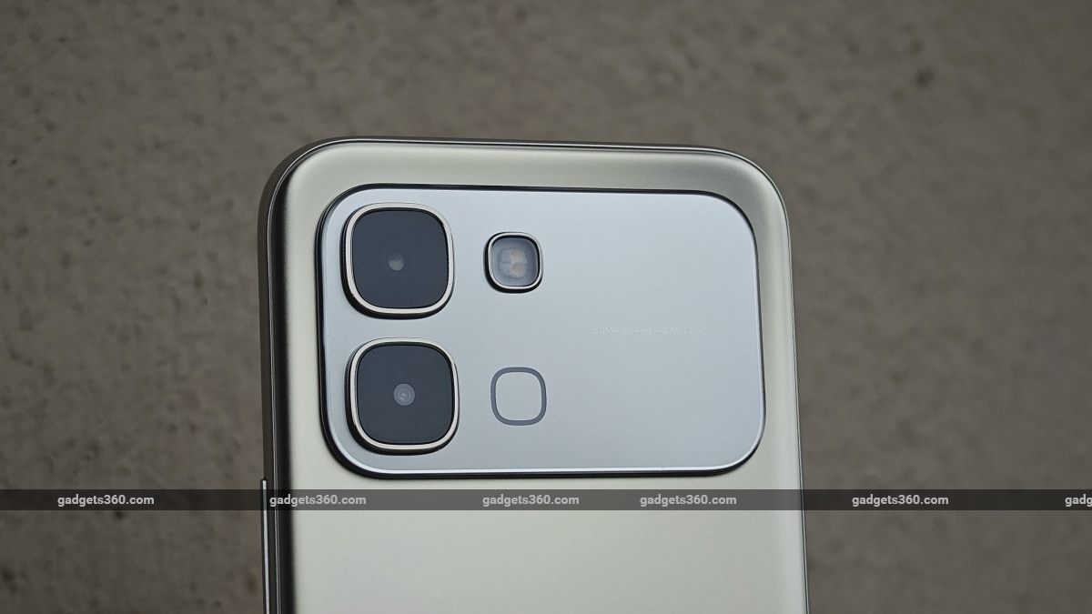 infinix note edge cameras gadgets 360 InfinixNoteEdge  Infinix