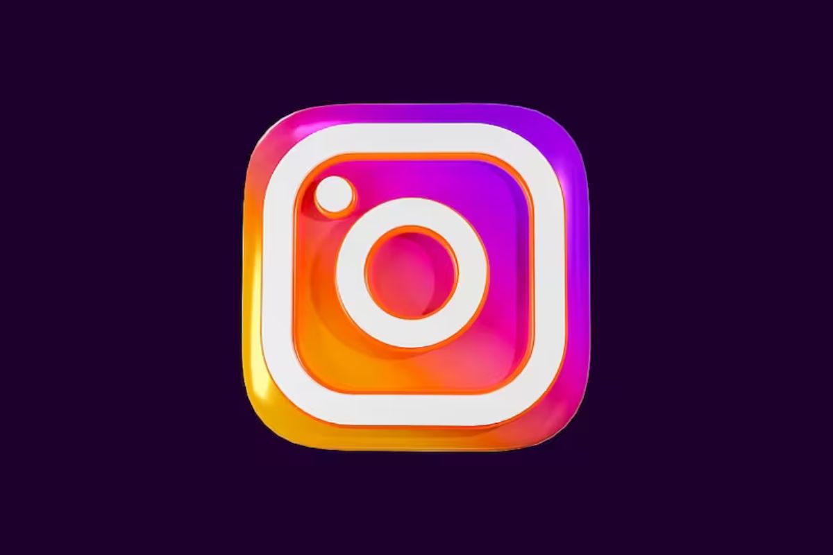 Instagram Spotted Working on AI Message Writing Feature; Threads Tests Post Bookmarks