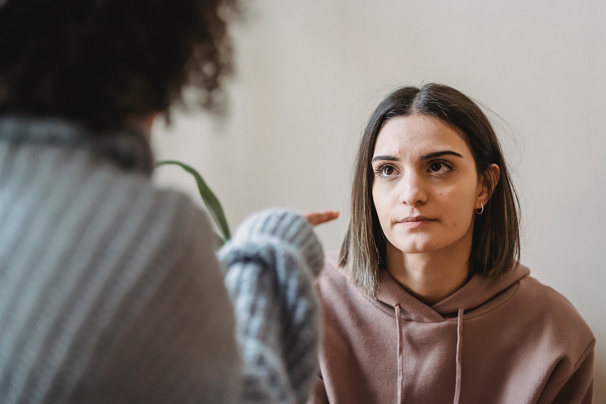 Verbal Insults Akin to Receiving Mini Slap in the Face, Study Claims
