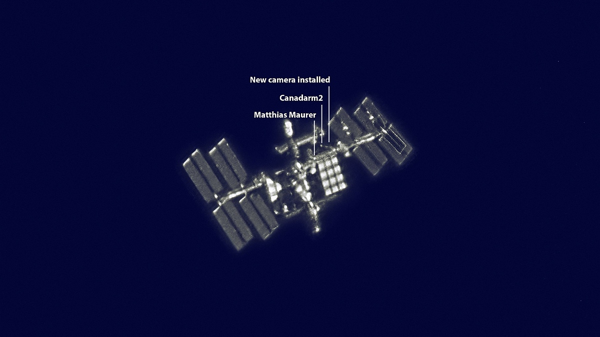 Astrophotographer Spots Spacewalking Astronauts From Earth, Captures Incredible Photo