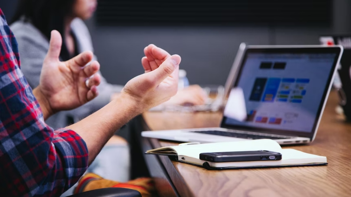 IT Ministry Launches Indian Web Browser Development Challenge for Startups, Developers