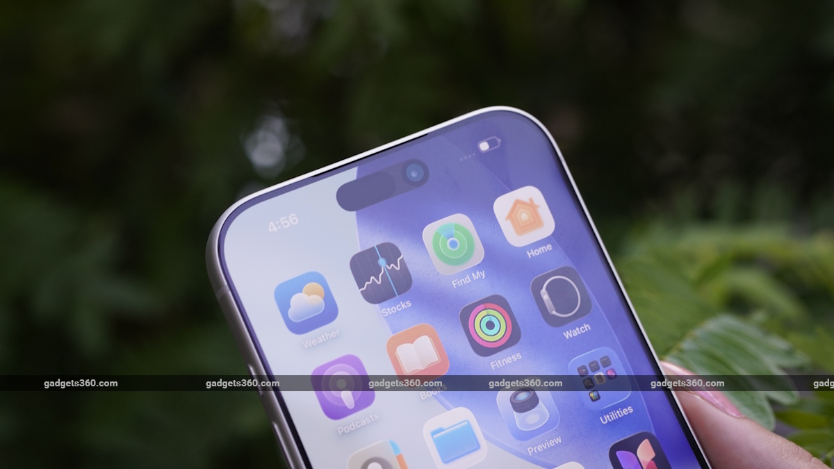Apple's iPhone 18 Pro Could Feature Smaller Dynamic Island Instead of Hole Punch Cutout, Leaked Screen Protector Suggests