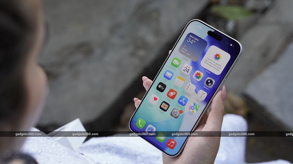Apple Rolls Out iOS 27 Public Beta 2 Update for Eligible iPhone Models: See What’s New