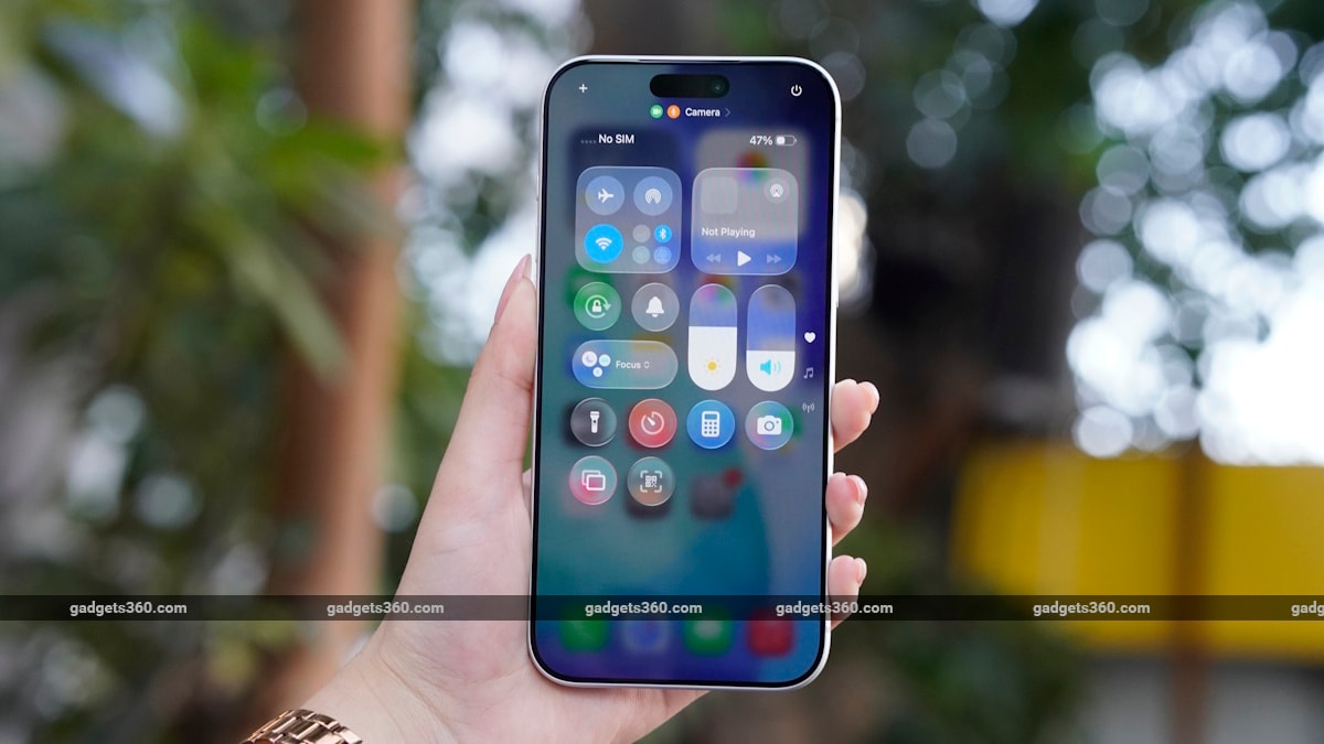 iphone 17 pro max review quick settings iPhone-17-pro-max