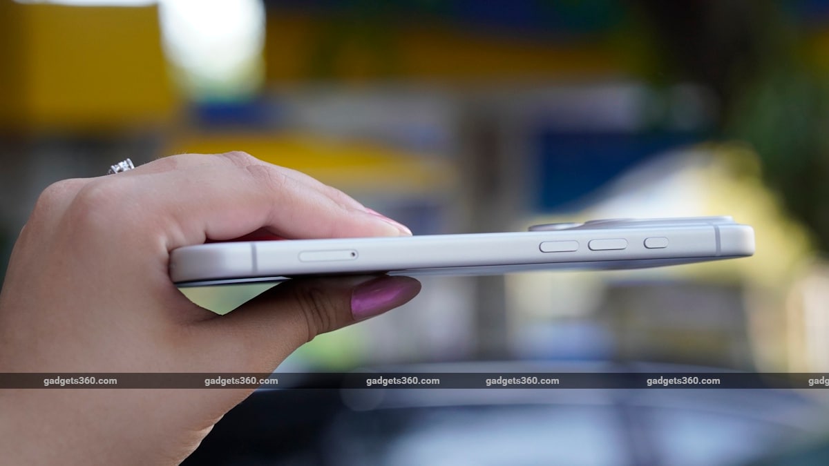 iphone 17 pro max review sim placement iPhone-17-pro-max