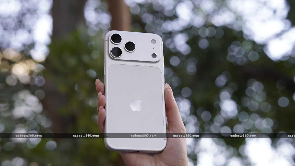 iPhone 18 Pro Tipped to Launch in Burgundy, Coffee, and Other New Colour Options