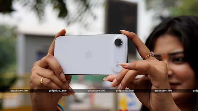 iPhone Air Production Reportedly Cut Due to Weak Demand as Apple Increases Orders for Other iPhone 17 Models iPhone Air Production Reportedly Cut Due to Weak Demand as Apple Increases Orders for Other iPhone 17 Models
