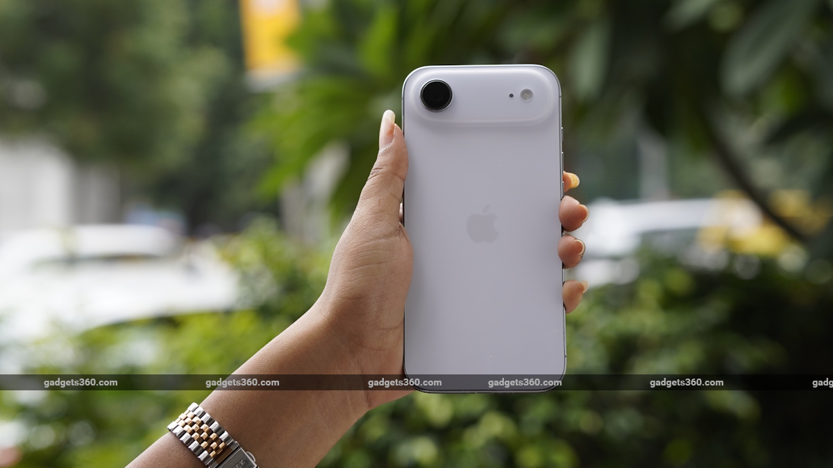 iPhone Air&rsquo;s C1X Chip Performs on Par With Qualcomm's Flagship X80 Modem, Ookla Says