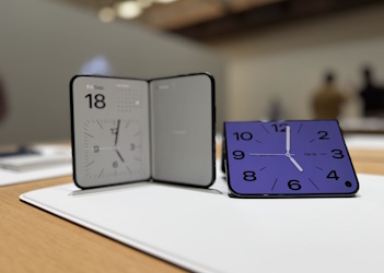 iPhone Duo First Impressions: The Real Star Isn't the Fold, It's the UI