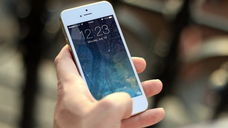 WikiLeaks: CIA Hacked Apple Devices in Ways Users Can't Fix