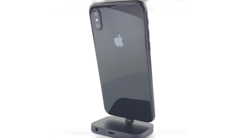 iPhone 8 Dummy Unit Hands-On Video Tips It's Thicker Than the iPhone 7 Plus