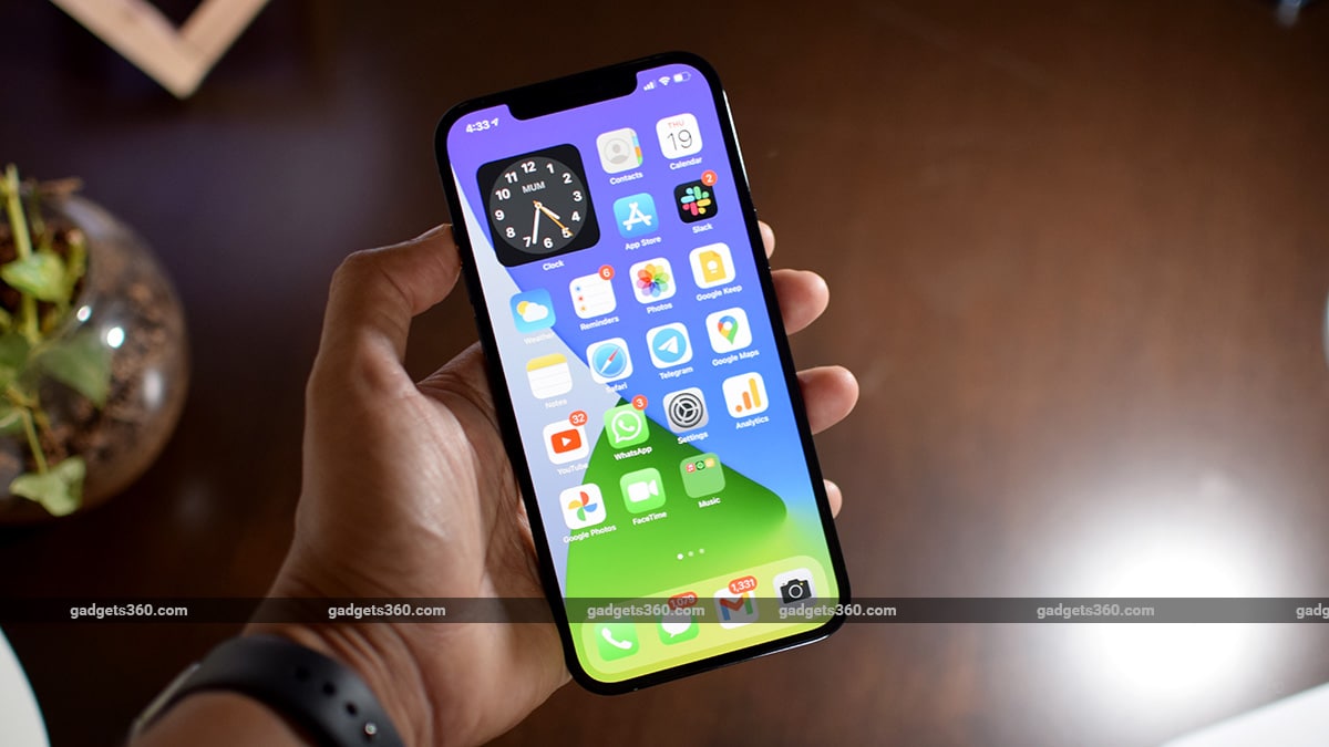 iPhone 12 Pro Max Review | NDTV Gadgets 360