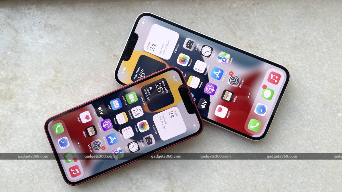 Apple to Sell Fewer iPhone Handsets as Chip Crisis Bites, JP Morgan Says