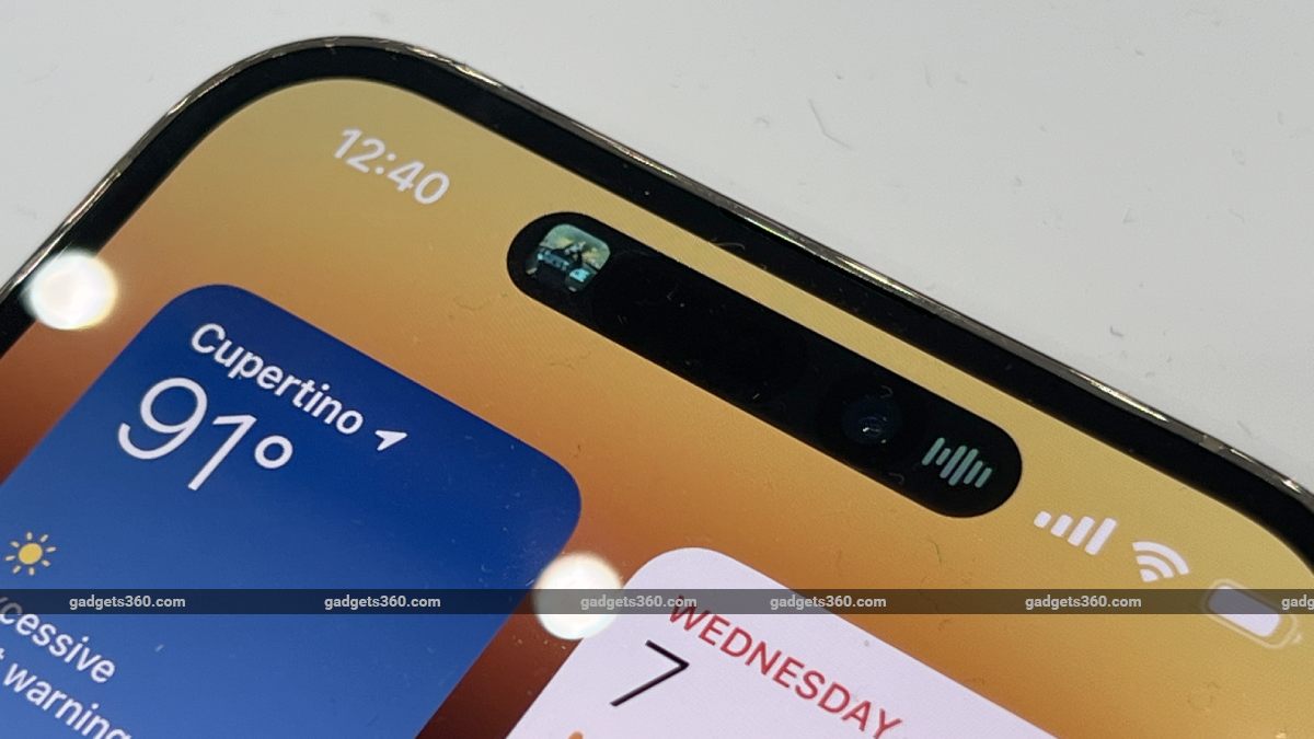 iPhone 14 Pro’s Dynamic Island Could Feature on All iPhone 15 Models Next Year: Ross Young