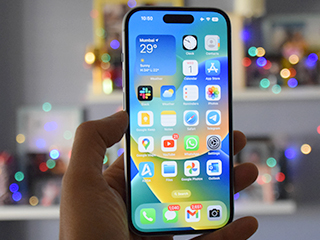 iPhone 15, Galaxy S25 Ultra, OnePlus 15, and More to Get Discounts During Amazon Great Republic Day Sale