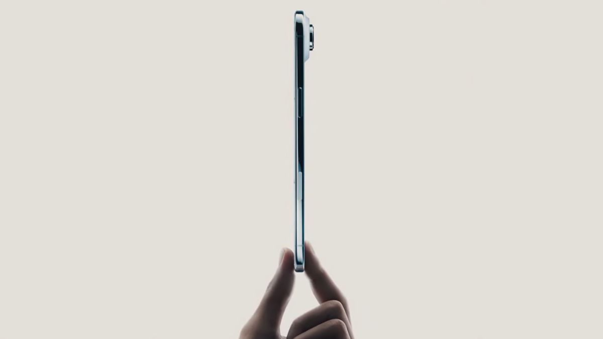 iPhone Air Launched: Ultra-Slim Form Factor, Apple Intelligence Features, and More