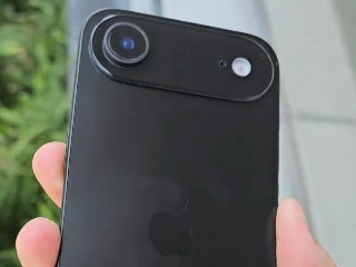 iPhone 17 Air Battery Images Leak Revealing Exceptionally Slim Profile
