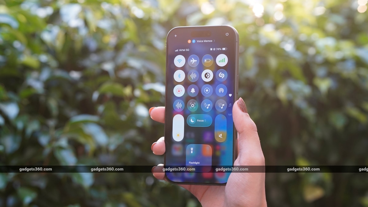iphone 17 review ndtv liquid glass iPhone 17