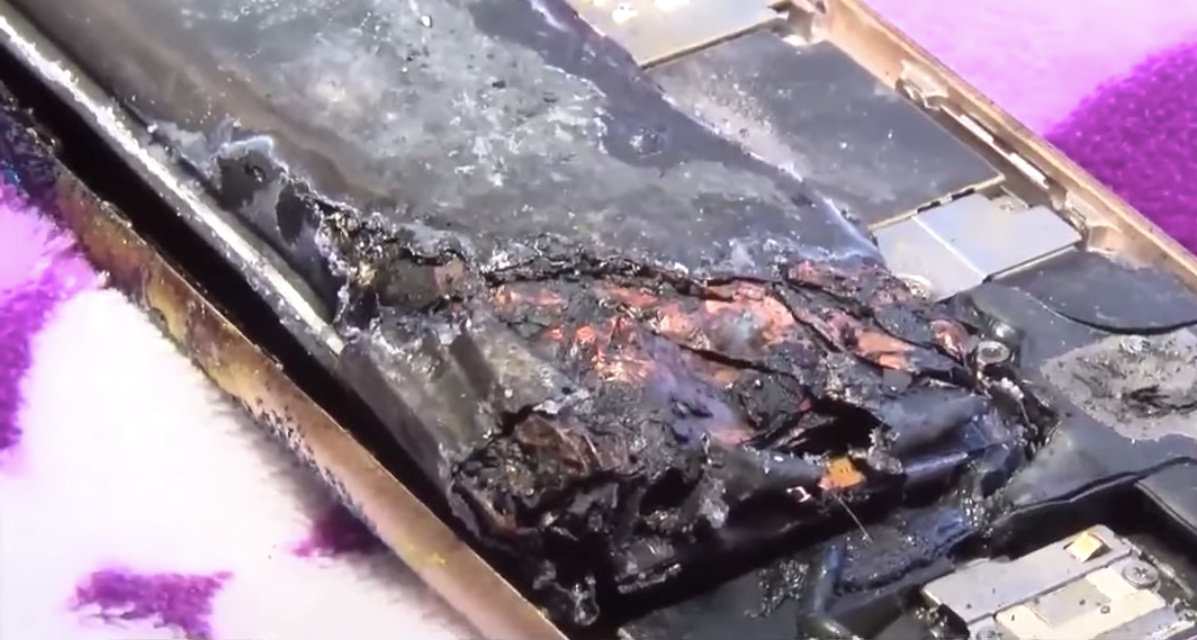11-Year-Old's iPhone 6 Catches Fire in the US: Report