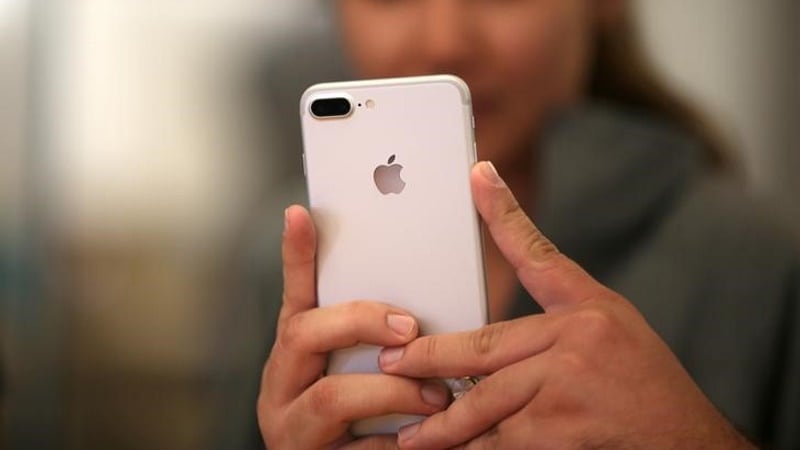 Apple Has Millions on iPhones. Can It Use That to Get You to Watch Its Shows?