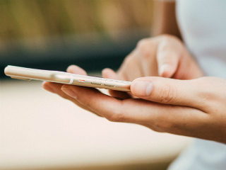 Chat App Accused of Spying Returns to Google Play Store