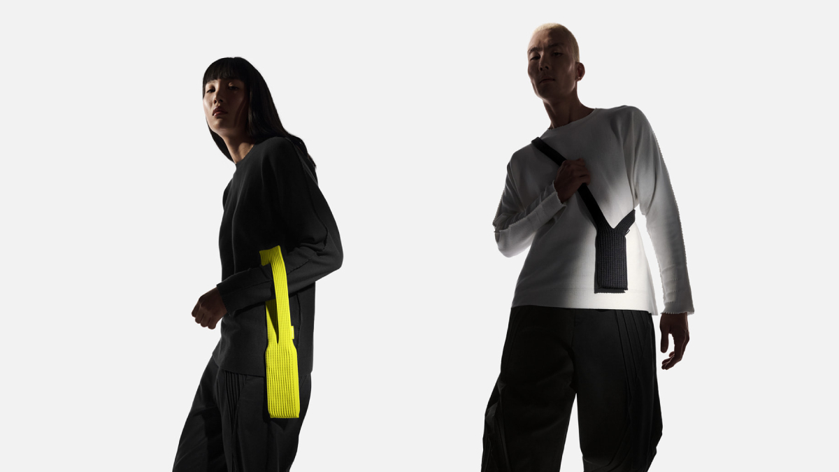iPhone Pocket, a Limited Edition 3D Knitted iPod Sock-Style Accessory, Launched in Select Markets