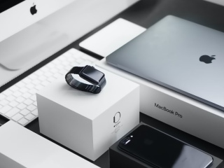 iPhone 15 Series, iPads, MacBooks, Apple Watches Available at Discounted Prices at Vijay Sales Apple Days Sale