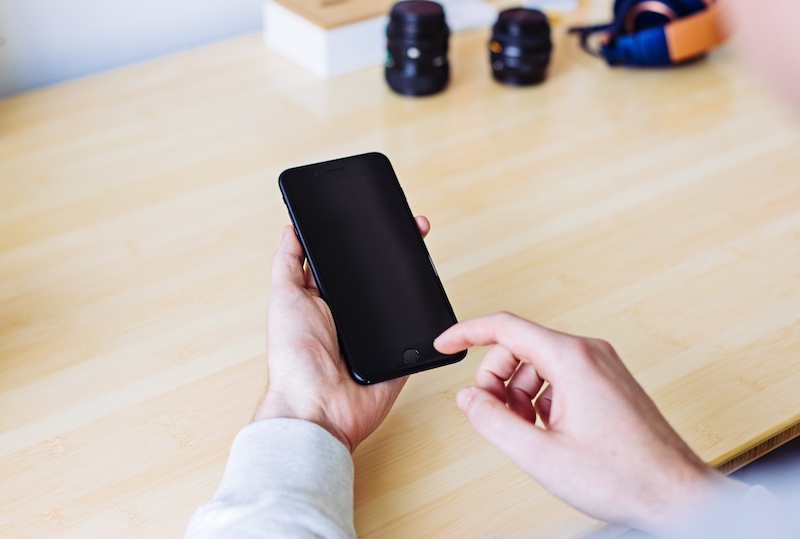 Apple Looking to Buy Advanced LCDs From Japan Display for Future iPhone Models: Report