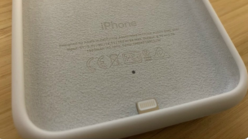 Apple Briefly Mentioned AirPower Support for Smart Battery Case, Seen to Work With iPhone X
