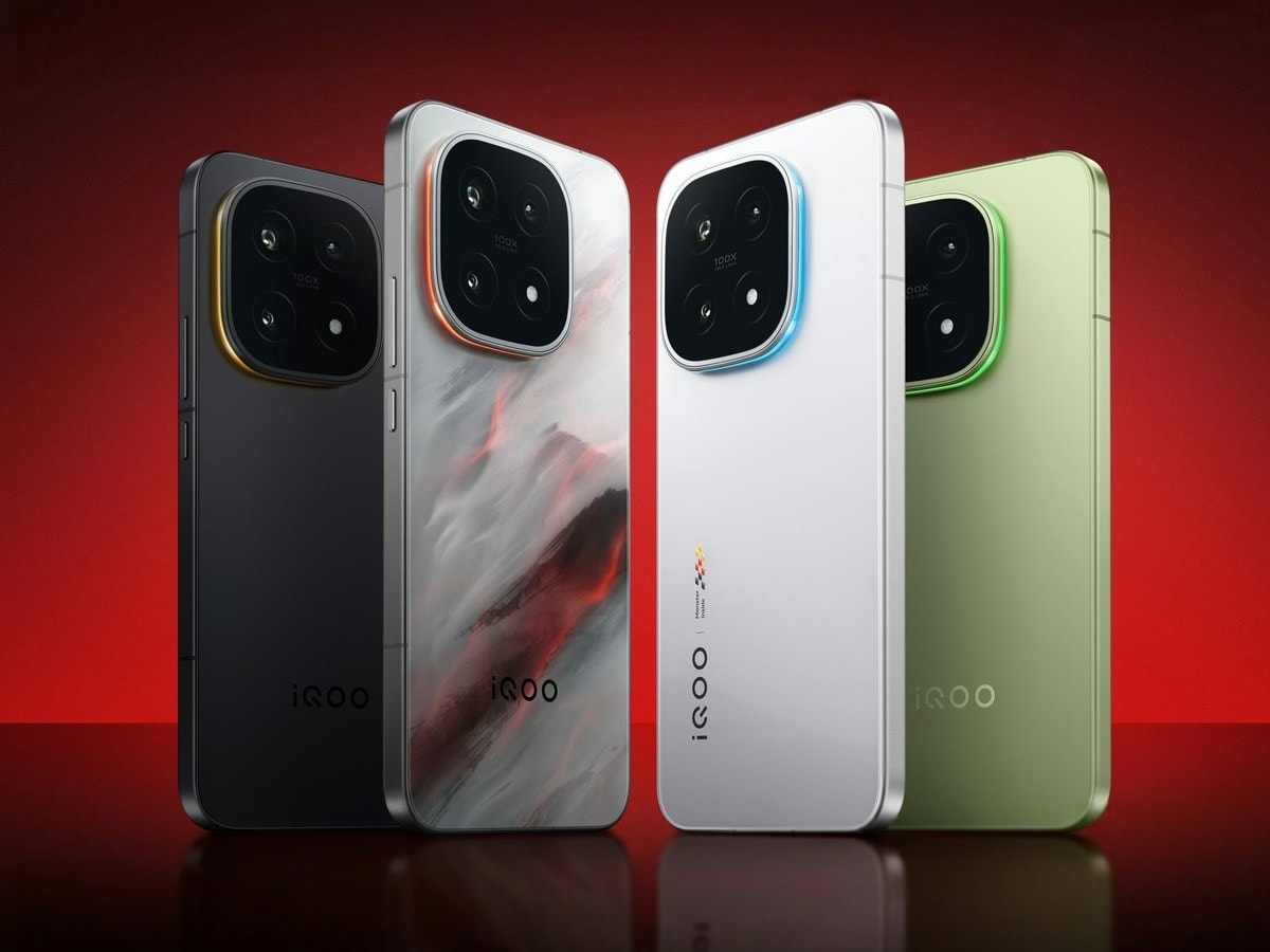 iQOO 15 স্মার্টফোনের প্রি-বুকিং শুরু, ফ্রি ইয়ারবাডস ও দুই বছর ওয়ারেন্টি জেতার সুযোগ